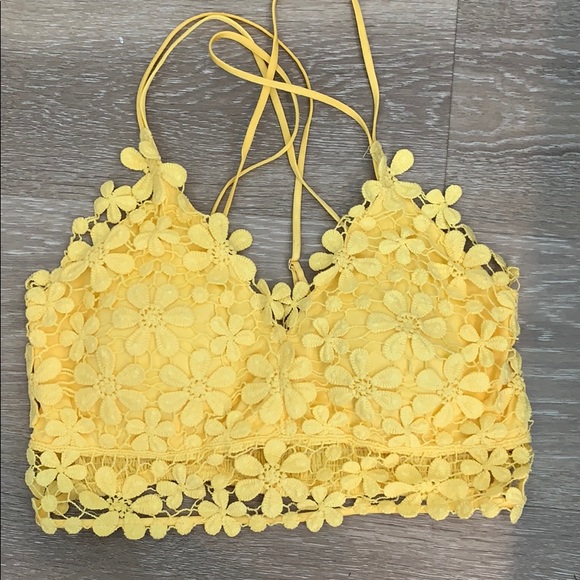 Davi & Dani Other - Size Small Yellow lacy bandeau